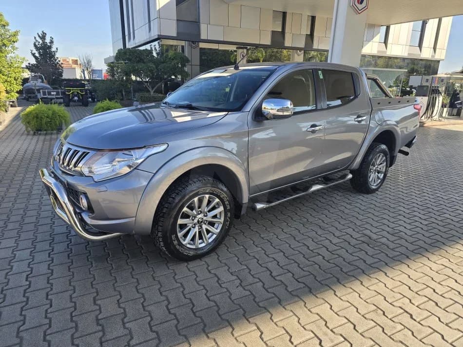 Mitsubishi L 200 2.4 TDI 2017 Diesel